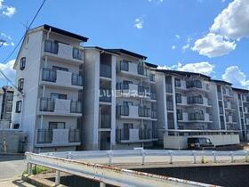 京都府亀岡市大井町並河１ 賃貸マンション