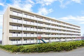 山形県鶴岡市宝田２ 5階建 築41年8ヶ月