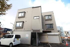 北海道札幌市東区北十五条東７ 賃貸アパート