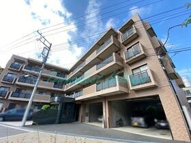 神奈川県藤沢市城南４ 賃貸マンション