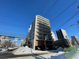 北海道札幌市中央区南五条東１ 10階建 築2年7ヶ月