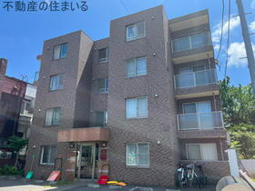 北海道札幌市南区南三十五条西１０ 4階建 築18年3ヶ月