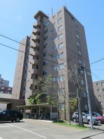 北海道札幌市豊平区平岸二条５ 10階建 築26年11ヶ月