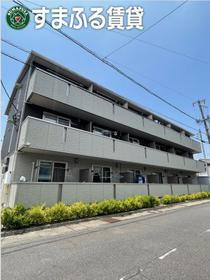 愛知県西尾市桜町４ 3階建 築8年6ヶ月