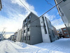北海道札幌市東区北十四条東１０ 4階建 築3年10ヶ月