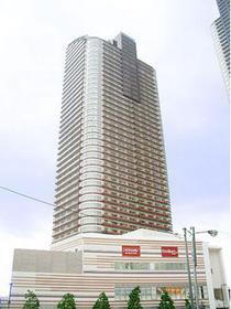 パークシティ武蔵小杉ステーションフォレストタワー 地上48階地下3階建