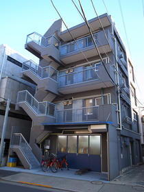 東京都目黒区目黒本町２ 4階建 築37年6ヶ月