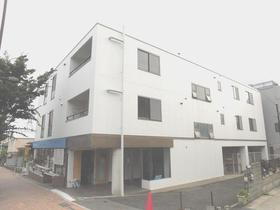 兵庫県西宮市名次町 3階建