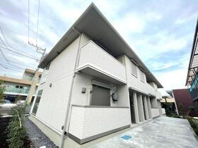 神奈川県藤沢市鵠沼桜が岡３ 賃貸アパート