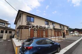 シェノア宮内 2階建