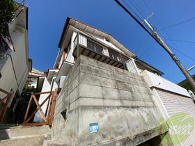 兵庫県神戸市垂水区塩屋台２ 2階建 築57年9ヶ月