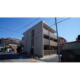 千葉県松戸市新松戸南１ 3階建 築5年4ヶ月