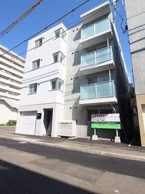 北海道札幌市白石区菊水五条１ 4階建 築7年1ヶ月