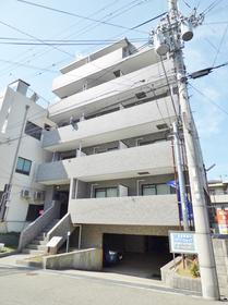 兵庫県神戸市灘区船寺通１ 5階建 築28年3ヶ月