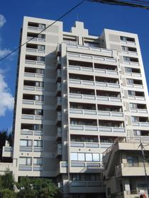 神奈川県川崎市麻生区百合丘１ 13階建 築27年4ヶ月