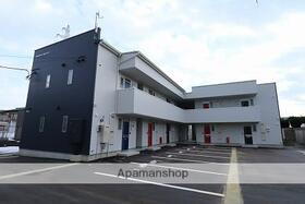富山県富山市千原崎１ 2階建