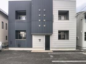 滋賀県近江八幡市西本郷町西 2階建 築20年5ヶ月