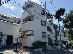 メゾンフラワー 地上3階地下1階建