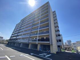 ＬＩＭＥ　ＲＥＳＩＤＥＮＣＥ　ＫＡＷＡＧＵＣＨＩ　ＥＡＳＴ