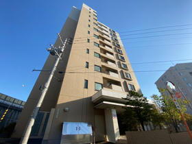 北海道札幌市中央区南十九条西５ 11階建 築16年4ヶ月