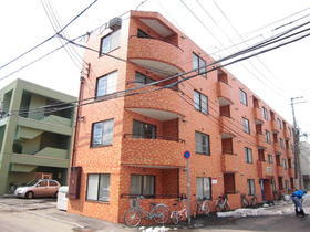 北海道札幌市中央区南八条西１０ 4階建 築34年11ヶ月