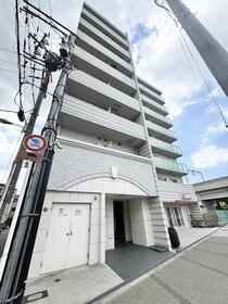 ブリリアントコート西田辺 8階建