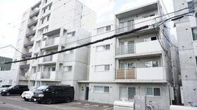北海道札幌市白石区東札幌六条６ 4階建 築16年9ヶ月