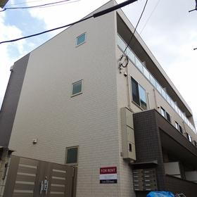 ＊エルスタンザ西巣鴨＊ 3階建