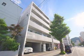 北海道札幌市中央区南九条西１６ 5階建 築13年4ヶ月