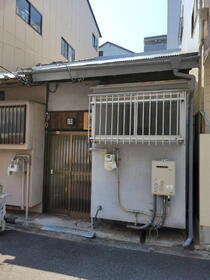 大阪府大阪市阿倍野区阿倍野筋５ 1階建