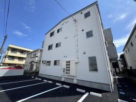 宮城県仙台市若林区木ノ下４ 3階建 