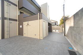 東京都練馬区小竹町２ 賃貸マンション