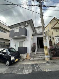 マンションニュー北山 2階建