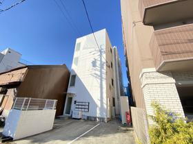 愛知県名古屋市中村区稲葉地本通３ 4階建 築6年7ヶ月