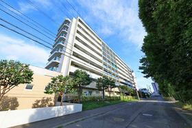北海道札幌市豊平区平岸六条１５ 9階建 築15年5ヶ月