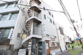 兵庫県神戸市垂水区旭が丘２ 4階建 築13年7ヶ月