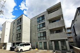 北海道札幌市西区琴似一条６ 4階建 築5年4ヶ月