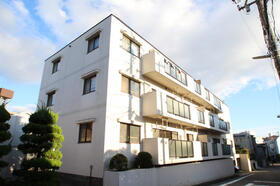 ルピネス亀の井