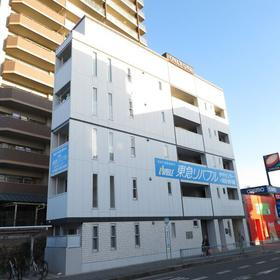 兵庫県伊丹市南本町１ 5階建 築9年5ヶ月