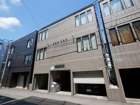 北海道札幌市中央区南七条西１１ 3階建 築25年10ヶ月