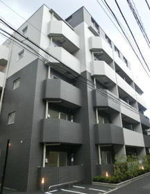 東京都新宿区西早稲田３ 地上6階地下1階建 築10年1ヶ月