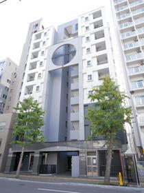 北海道札幌市中央区南三条西８ 10階建 築19年2ヶ月