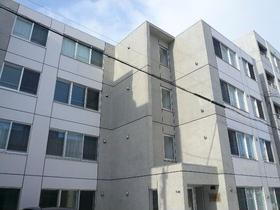 北海道札幌市西区二十四軒四条５ 4階建 築13年1ヶ月