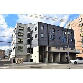 Ｌｅ　Ｊａｒｄｉｎ　ｄｅ　ＭＩＹＡＮＯＭＯＲＩ（ル・ジャルダン　デュ