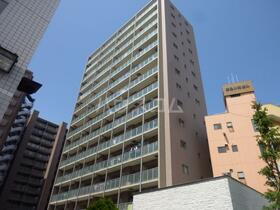 グラディート町田 14階建