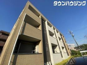 愛知県名古屋市中川区高畑２ 3階建 築13年10ヶ月