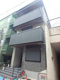 東京都北区十条仲原１ 3階建 築2年3ヶ月