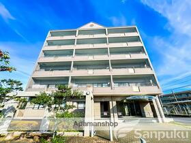 いよてつロフティ郡中 6階建
