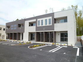 茨城県水戸市見川町 2階建