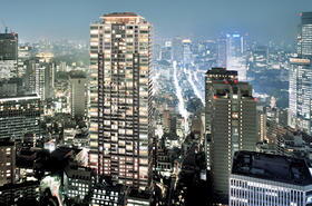 東京都港区赤坂２ 地上45階地下3階建 築15年11ヶ月